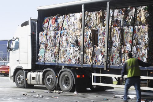 Benefits of hiring Grab Lorry in Marylebone